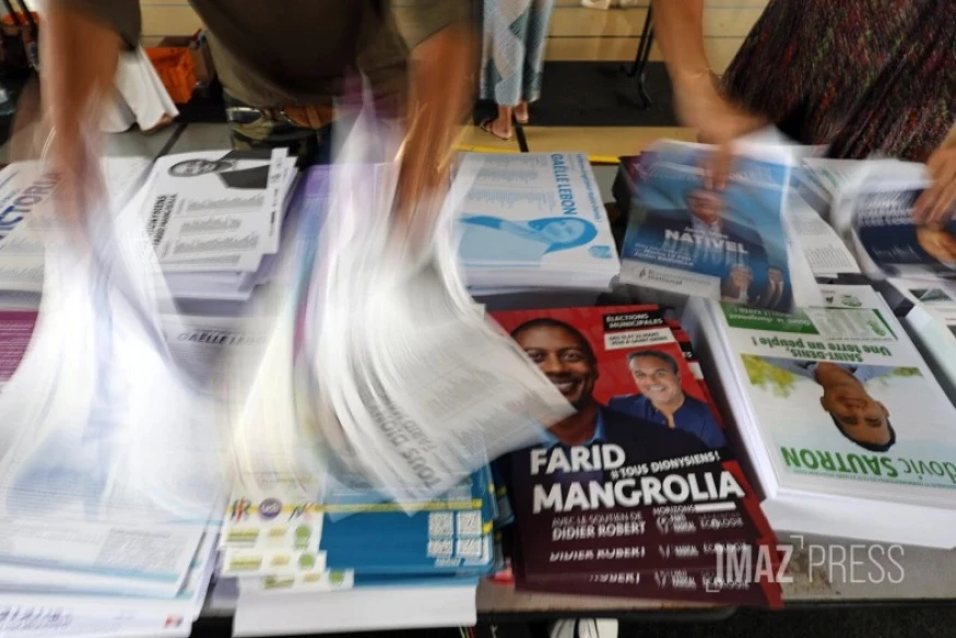 Élections municipales 2026 : mise sous pli des professions de foi et des bulletins de vote des candidats